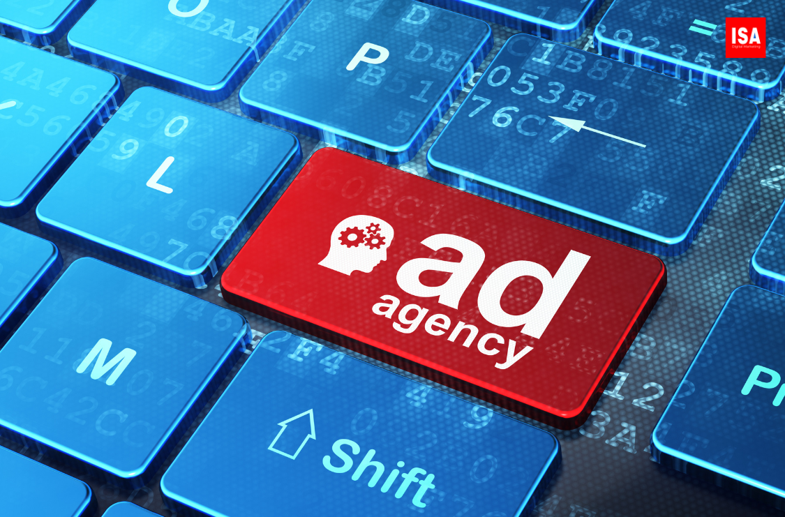 Tại sao chạy TikTok Ads tốn tiền nhưng không ra đơn? 5 "Sát thủ" âm thầm đốt sạch ngân sách của bạn 4 Tại sao chạy TikTok Ads tốn tiền nhưng không ra đơn? 5 "Sát thủ" âm thầm đốt sạch ngân sách của bạn
Meta Description: Nạp tiền triệu nhưng đơn bằng 0? Khám phá 5 sai lầm chí mạng khiến TikTok Ads tốn tiền nhưng không ra đơn và bộ giải pháp tối ưu chuyển đổi từ chuyên gia ISA Digital.(Sapo): Bạn đang rơi vào tình trạng "cúng tiền" cho TikTok mỗi ngày? Nhìn ngân sách cắn nhanh như chớp, lượt xem (view) tăng ầm ầm nhưng số điện thoại để lại hay đơn hàng trong giỏ vẫn là con số 0 tròn trĩnh? Bạn không cô đơn. Thực tế, có đến 80% người mới thất bại ngay tháng đầu tiên vì không hiểu "luật chơi" của thuật toán. Tại bài viết này, tôi sẽ bóc trần 5 sai lầm chí mạng khiến TikTok Ads tốn tiền nhưng không ra đơn và cung cấp bộ bí kíp "hồi sinh" chiến dịch ngay lập tức. Đừng quên trang bị thêm các kiến thức Marketing TikTok nền tảng để hiểu rõ hơn về cách vận hành của nền tảng này.1. Bản chất của việc "Đốt tiền" trên TikTok: Khi AI quay lưng với bạn
Nhiều nhà quảng cáo chuyển từ Facebook sang thường mang theo tư duy "cứ nạp tiền là có đơn". Nhưng TikTok là một thực thể hoàn toàn khác.
Cơ chế điểm chất lượng: TikTok ưu tiên trải nghiệm người dùng. Nếu video của bạn bị người dùng lướt qua quá nhanh (Skip), TikTok sẽ đánh giá nội dung kém chất lượng.
Hệ quả giá thầu: Để "phạt" những nội dung chán ngắt làm loãng nền tảng, TikTok sẽ tự động đẩy giá CPM (chi phí hiển thị) của bạn lên cao. Bạn trả nhiều tiền hơn nhưng lại tiếp cận ít người hơn hoặc sai đối tượng.2. 5 Sai lầm chí mạng khiến ngân sách TikTok "bốc hơi"
2.1. Video "Fail" – Nội dung không mang tính bản địa (Native Content)
Đây là nguyên nhân của 90% các chiến dịch thất bại. Nhiều người bê nguyên video quảng cáo truyền hình hoặc video Facebook Ads sang TikTok.
Sai lầm: Video quá trang trọng, màu mè, hoặc quá giống quảng cáo.
Dấu hiệu: Tỉ lệ xem 3 giây đầu thấp hơn 20%. Người dùng TikTok thích sự chân thực, gần gũi và nhanh gọn.
2.2. Landing Page "Phế" – Đứt gãy phễu chuyển đổi
Quảng cáo chỉ làm nhiệm vụ "dẫn khách vào cửa hàng". Việc họ có mua hay không phụ thuộc vào trang đích.
Lỗi thường gặp: Web load quá chậm, giao diện mobile bị lỗi font, nút "Mua ngay" khó bấm, hoặc nội dung trên web không khớp với video quảng cáo. Đây là yếu tố quan trọng ảnh hưởng đến chi phí quảng cáo TikTok mà ít người chú ý.
2.3. Target "Bóp nghẹt" – Tự làm khó AI
Nhiều bác cố gắng target siêu chi tiết: "Nữ, 25 tuổi, thích mỹ phẩm cao cấp, dùng iPhone 15".
Hậu quả: Tệp khách hàng quá nhỏ khiến giá thầu tăng vọt. Thuật toán TikTok cần không gian rộng để tự học và tìm ra người có khả năng mua hàng nhất.
2.4. Không hiểu về "Giai đoạn máy học" (Learning Phase)
Nếu bạn thay đổi ngân sách, chỉnh sửa kịch bản hoặc tắt/mở Ads liên tục trong 3 ngày đầu, máy học sẽ bị reset.
Hệ quả: Ads không bao giờ tối ưu được. Bạn sẽ mãi kẹt ở mức TikTok Ads bao nhiêu tiền 1 ngày cao ngất ngưỡng mà đơn vẫn lẹt đẹt.
2.5. Creative Fatigue – Nội dung bị "nát"
Một video dù hay đến mấy cũng có vòng đời. Khi bạn chạy quá lâu cho cùng một tệp đối tượng, họ sẽ thấy nhàm chán và lướt qua. Lúc này, CPA (chi phí đơn hàng) sẽ tăng phi mã.3. Dấu hiệu nhận biết chiến dịch của bạn đang "hấp hối"
Dưới góc độ chuyên gia, bác cần nhìn vào bảng chỉ số (Dashboard) để biết mình đang sai ở đâu:
Chỉ số
Ngưỡng báo động
Bệnh lý
CTR (Tỉ lệ nhấp)
< 0.7%
Video không đủ sức hút khách click.
Tỉ lệ giữ chân 3s
< 25%
Mở đầu video quá chán, khách lướt qua ngay.
CPM
> 100.000đ
Cạnh tranh quá cao hoặc nội dung bị TikTok "phạt".
CVR (Tỉ lệ chuyển đổi)
< 1%
Landing Page hoặc sản phẩm có vấn đề.4. Bộ giải pháp "Hồi sinh" quảng cáo ngay lập tức
Đừng vội nản lòng, hãy thực hiện quy trình 3 bước sau để cứu vãn ngân sách:
Bước 1: Thay đổi "Hook" (3 giây đầu) của video
Đôi khi bạn không cần quay lại toàn bộ video. Chỉ cần đổi 3 giây đầu bằng một câu hỏi gây sốc, một hiệu ứng lạ hoặc một kết quả "Before & After" ấn tượng. Điều này sẽ giúp giảm giá thầu ngay lập tức.
Bước 2: Tối ưu Landing Page theo công thức AIDA
Hãy đảm bảo trang đích của bạn cung cấp đủ sự tin tưởng (Social Proof) và ưu đãi giới hạn. Để hiểu cách tối ưu chuyển đổi sâu hơn, hãy xem bài viết: Cách giảm chi phí quảng cáo TikTok – Bí kíp vít đơn giá rẻ.
Bước 3: Áp dụng chiến thuật Broad Targeting
Hãy thử thả rông mục tiêu sở thích và chỉ giữ lại độ tuổi, giới tính, khu vực. Hãy tin tưởng vào Pixel của TikTok, nó thông minh hơn bác nghĩ rất nhiều.5. Case Study: Từ "Đốt tiền" đến "Nổ đơn" trong 7 ngày
Tôi từng xử lý một tài khoản ngành gia dụng tại Ho Chi Minh. Khách hàng chi 2 triệu/ngày nhưng không ra đơn.
Vấn đề: Video review quá dài dòng (60s), Landing Page load mất 5s.
Xử lý: Cắt video còn 20s, đẩy đoạn hấp dẫn nhất lên đầu. Nén ảnh trên Landing Page để load dưới 2s.
Kết quả: Sau 3 ngày máy học lại, CPA giảm từ 250k xuống còn 45k. Đây là minh chứng rõ nhất cho việc hiểu rõ 1 tháng chạy TikTok Ads hết bao nhiêu tiền để có kế hoạch dự phòng đúng đắn.6. FAQ – Giải đáp thắc mắc về việc "Đốt tiền"
Tại sao click nhiều nhưng không có đơn? Kiểm tra lại Landing Page và giá bán sản phẩm so với thị trường.
Có nên thuê Agency chạy không? Nếu ngân sách lớn và bạn không có thời gian tối ưu nội dung, Agency sẽ giúp bạn quản lý TikTok Ads vs Facebook Ads: Nền tảng nào chi phí thấp hơn? một cách chuyên nghiệp.
Bao nhiêu đơn 1 ngày là ổn? Tùy thuộc vào khả năng chốt đơn của đội ngũ Sale và kho hàng của bạn.7. Kết luận
Chạy TikTok Ads không khó, nhưng chạy để ra đơn mà vẫn có lãi là một nghệ thuật quản trị chỉ số. Đừng để nỗi lo tốn tiền ngăn cản bạn chiếm lĩnh kênh bán hàng tỷ dân này. Hãy kiên trì tối ưu và lắng nghe dữ liệu.
Nếu bạn đang bế tắc, hãy truy cập ngay Blog TikTok của ISA Digital để nhận thêm các bài viết hướng dẫn chuyên sâu về kịch bản và kỹ thuật setup Ads mới nhất 2026.